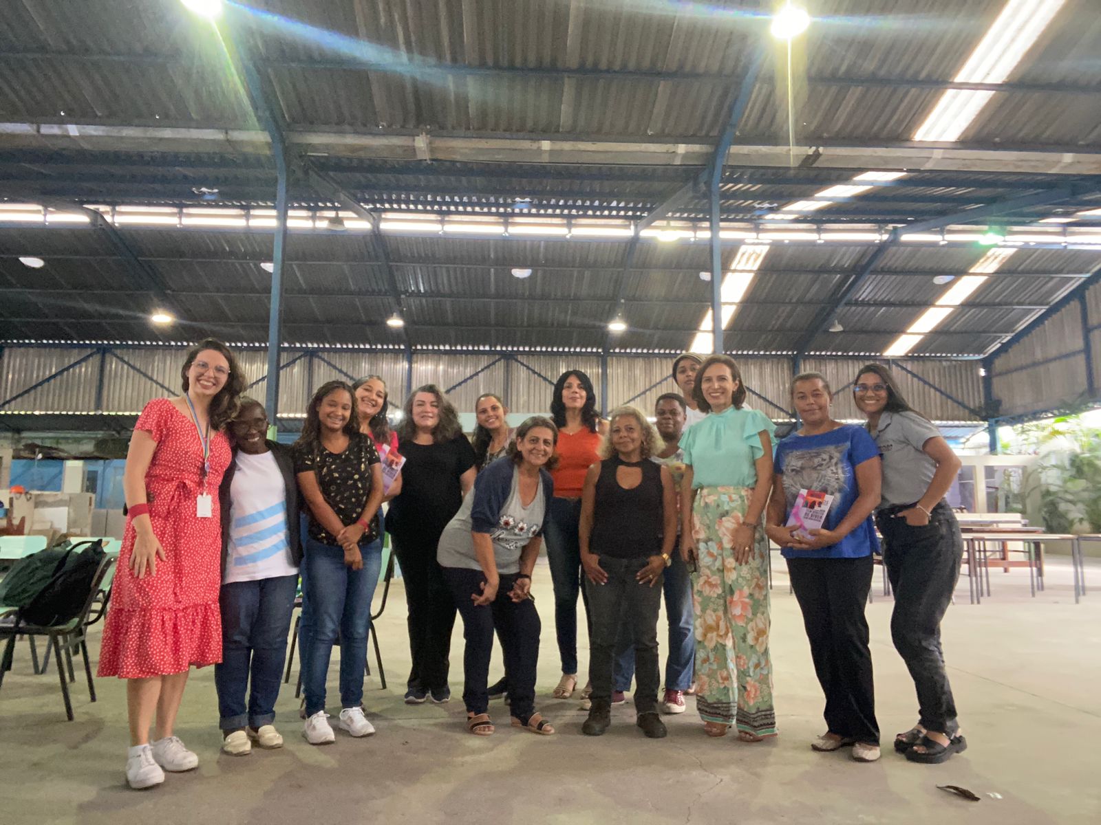 Alunas do projeto âMulheres MÃ£os Ã  Obraâ, em Volta Redonda, tÃªm programaÃ§Ã£o especial no mÃªs de marÃ§o